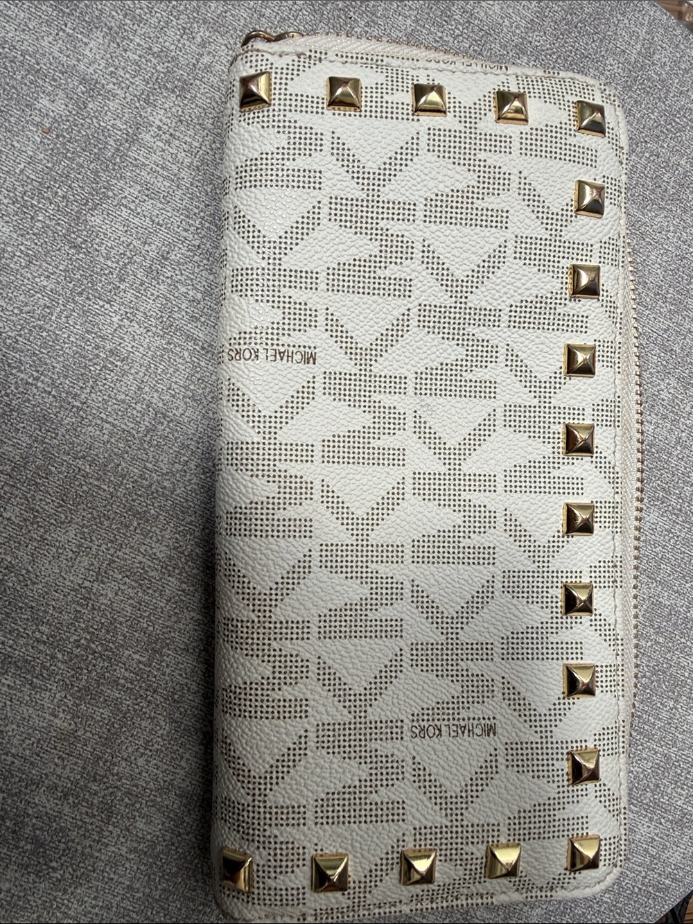 Michael Kors White Perforated MK Logo Zip Wallet with Gold Studs - Picture 3 of 5